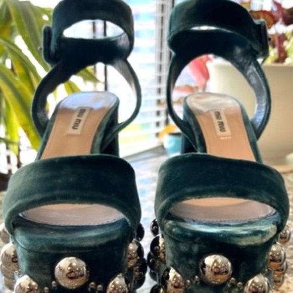 $995 MIU MIU PRADA JEWEL TONE STUDDED PLATFORM MARY JANE HEELS 38 8 - Picture 6 of 12